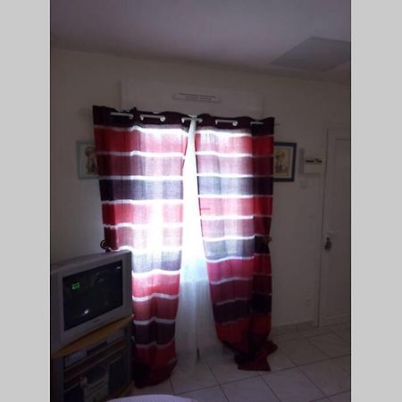 Bangala Appartamento Cuffies Esterno foto