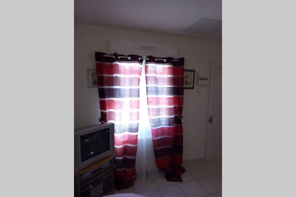 Bangala Appartamento Cuffies Esterno foto